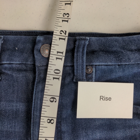 American Eagle Curvy Super Hi Rise Shortie Jean Shorts Women 6 Stretch Cuff Mom - Picture 5 of 10